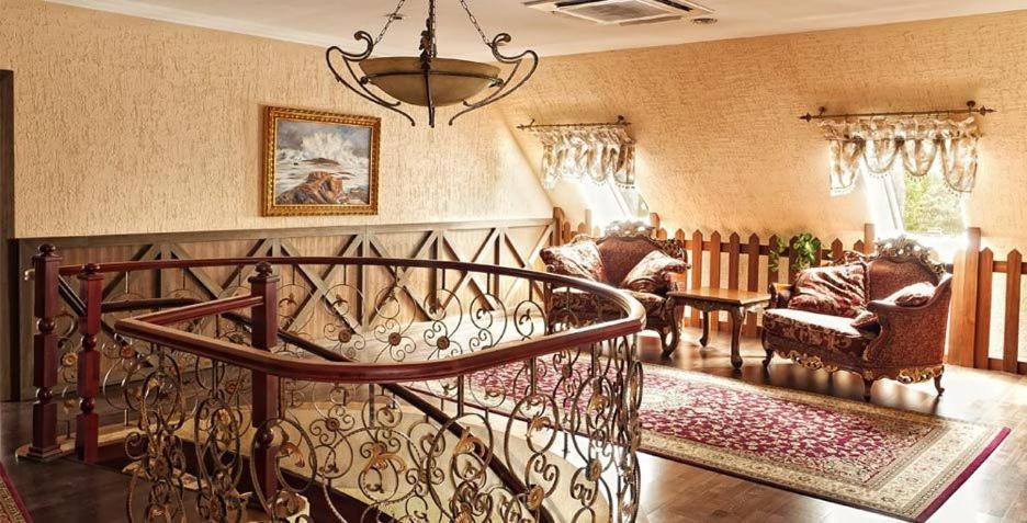 Merey Hotel Karagandy Exterior foto