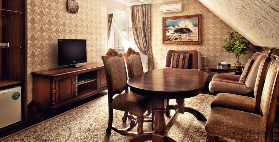 Merey Hotel Karagandy Cameră foto